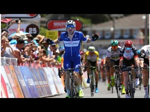 Video: Tour of Britain 2017: Elia Viviani vince la fase 2, Edvald Boasson Hagen retrocede