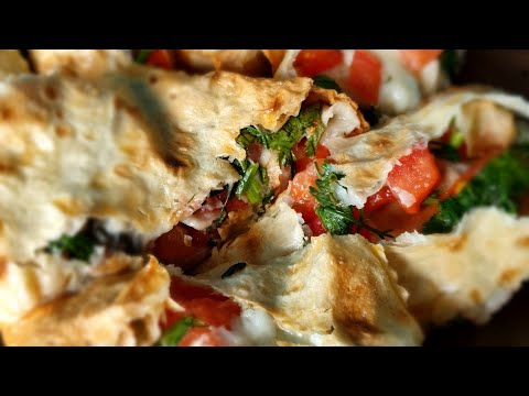 Video: Lavash With Tomato And Cheese