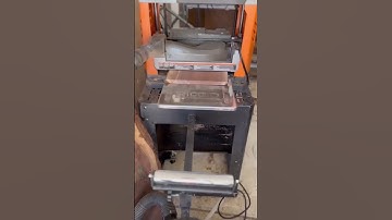 Black walnut charcuterie board #shorts #woodworking #smallbusiness #artist #maker #woodwork #gift