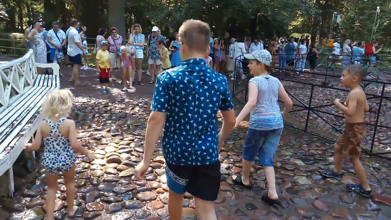 Петергоф,как мало надо для радости! - YouTube