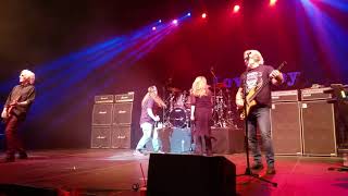 Steve fronting Loverboy - Epic!