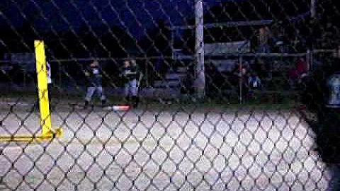 Genevive Bernier au Baseball