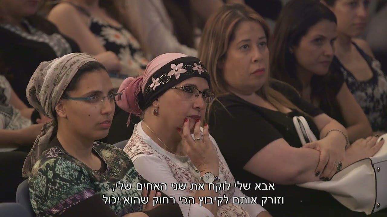 צופית גרנט   דלתות מסתובבות   קטע מההופעה  2