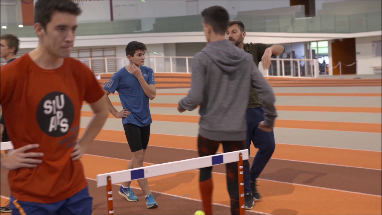 Athletisme BZH N°16 : Le Franchissement de Haies par Olivier Vallaeys