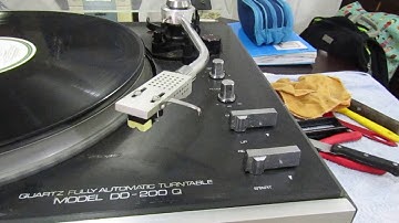 Toca disco Gradiente DD-200 Q - reject