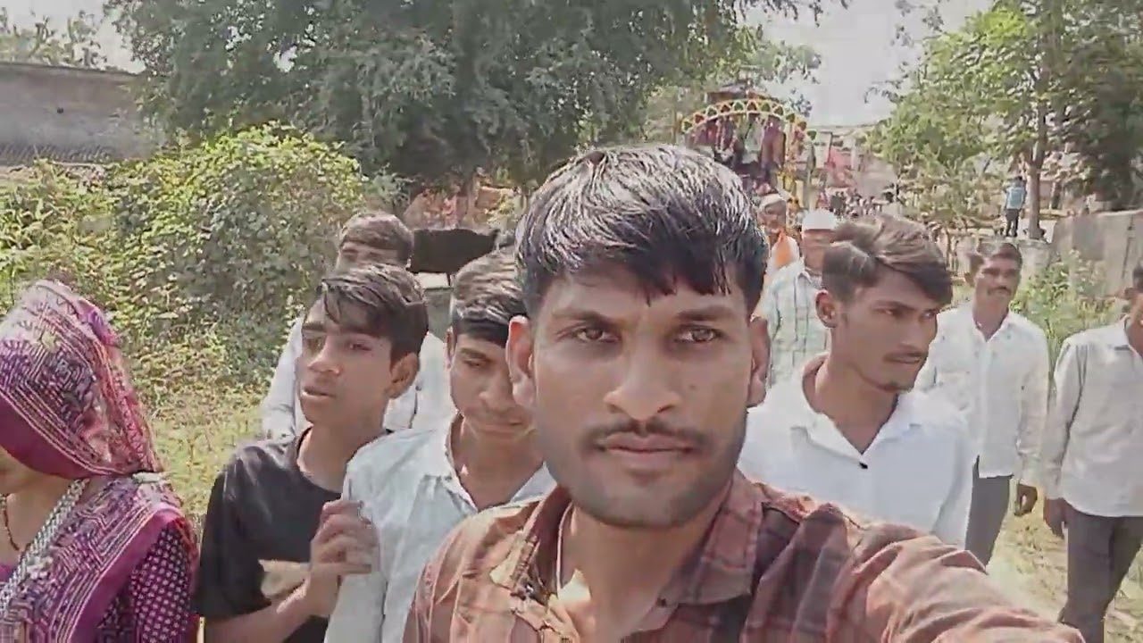 AMBE MANOMANDAVO HANDI llPANKAJ BHUVAJI ll VARGHODANI MOJ ll RAJA MOMAI VALAllJAY MAHAKALI MAA.