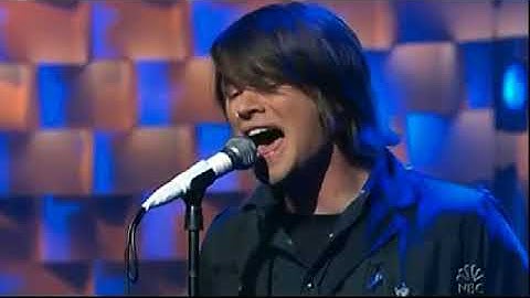Taking Back Sunday Performs "MakeDamnSure" - 5/2/2006
