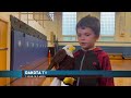 7-year-old praised for alerting community about fire