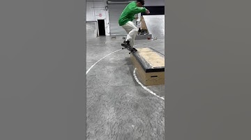 Quick Nolie heel fs crook by Robert Neal