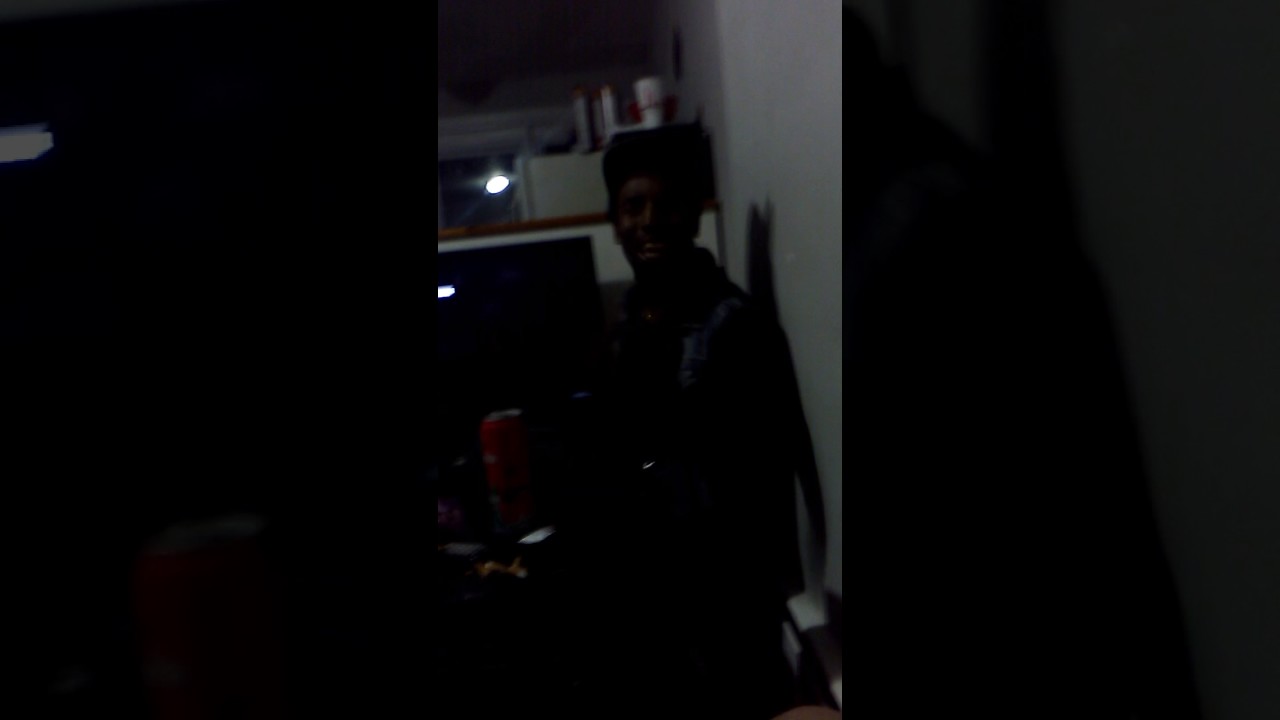 2 cheezy ft bmoreshawty i wanna get fucking high.