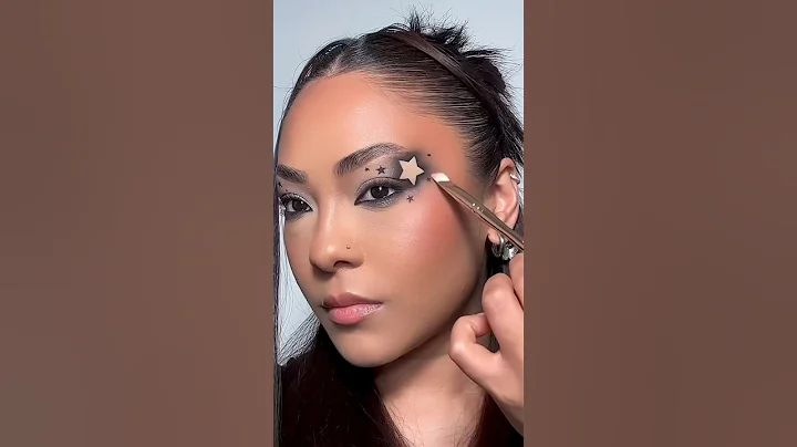 Star girl make up look ★ #stargirlmakeup #makeup #makeuptutorial #creativemakeup