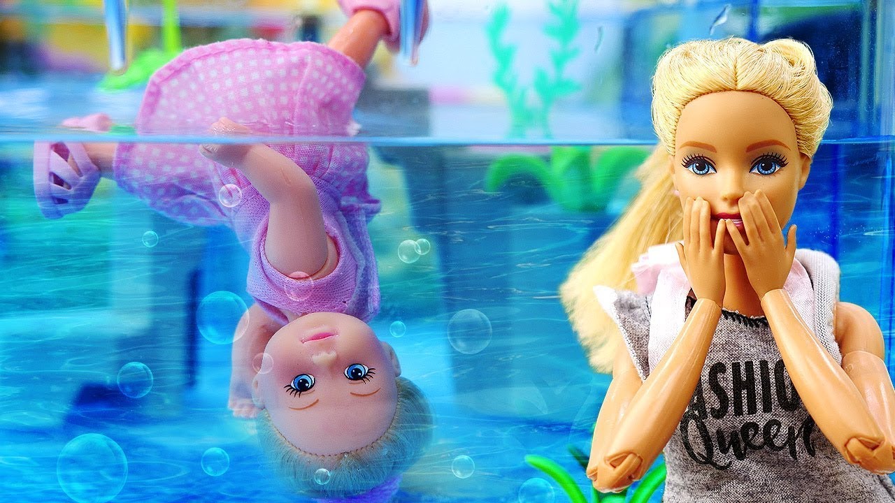 Puppen Video auf Deutsch - Barbie und Evi - 3 Folgen am Stück