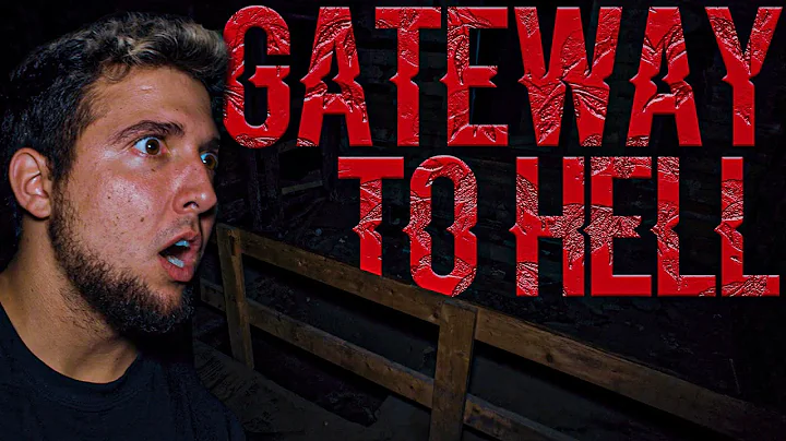 OVERNIGHT in HAUNTED BOBBY MACKEYS: Exorcism of Ch...