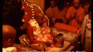 Prabhupada 0430 Caitanya Mahaprabhu Der Ki Tanrının Her Bir İsmi Tanrı Kadar Kuvvetlidir