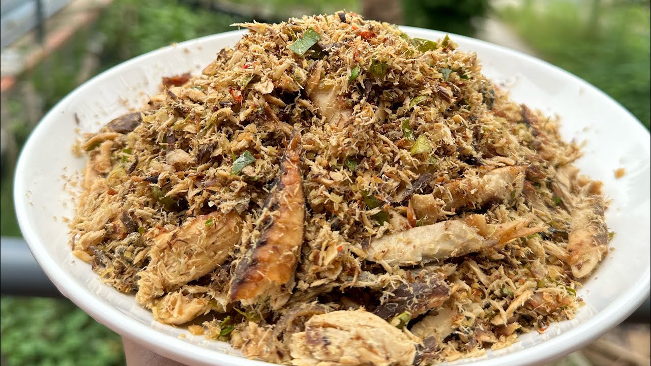 Đây là đặc sản người đồng bào mà cả nhà e mê- cá khô giả tay