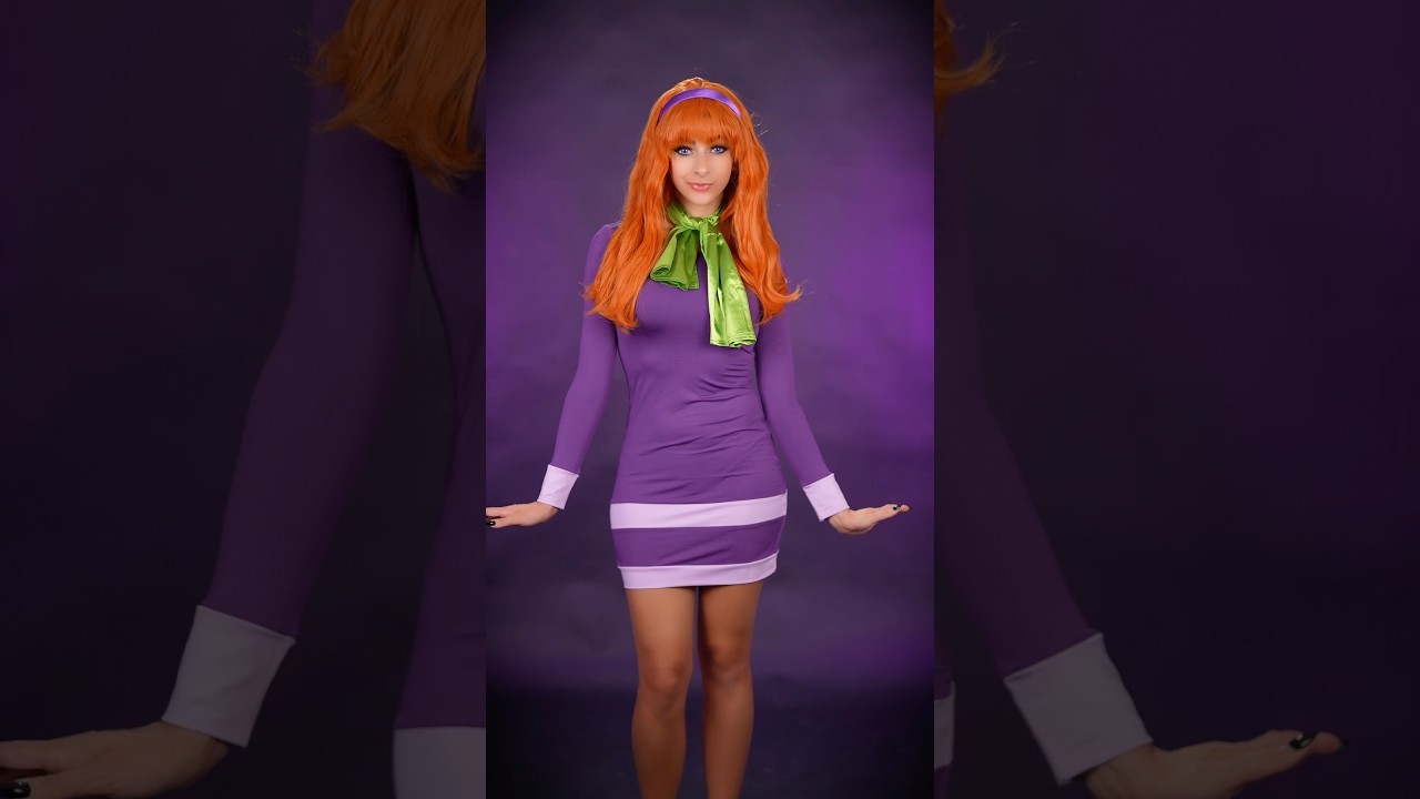 Daphne 💜 #foryou #helpmemakethismakesense #trending #gothclub #emo #dance #cosplay