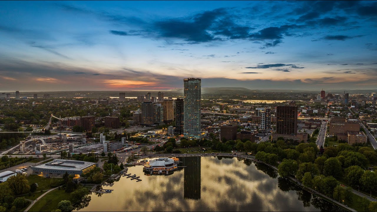 Luxurious Ottawa Penthouse with STUNNING VIEWS | 805 Carling Ave #4003 presented by Arian Marius