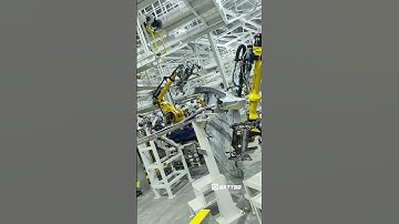 Giải pháp hàn bu long gia công ô tô và hệ thóng gá tay gắp bằng robot hiện đại