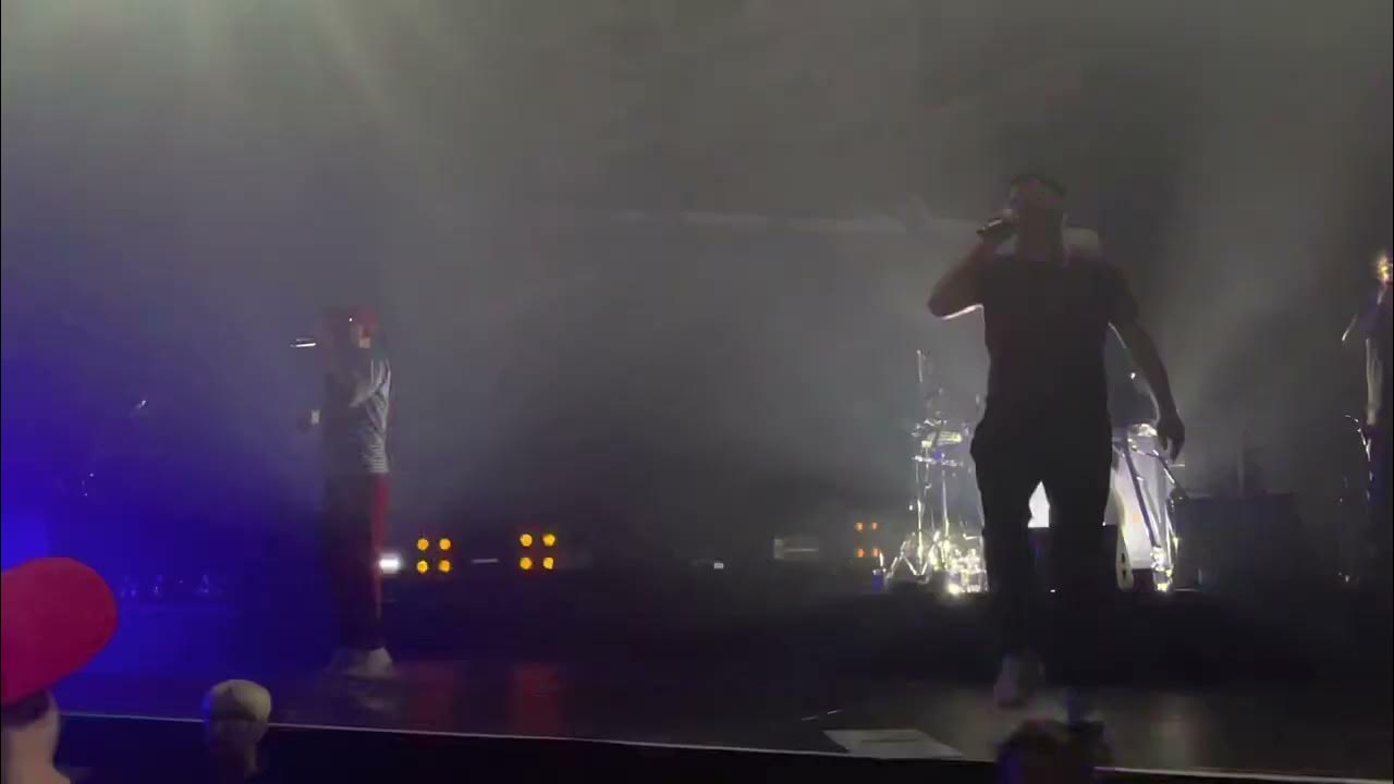 Fettes Brot Bettina Zieh Dir Bitte Etwas An Text FETTES BROT -Bettina, zieh dir bitte etwas an- LIVE@MAX-SCHMELING