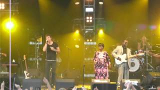 Amadou et Mariam feat. Bertrand Cantat - Wari live @ Eurockéennes, Belfort, 29.06.12