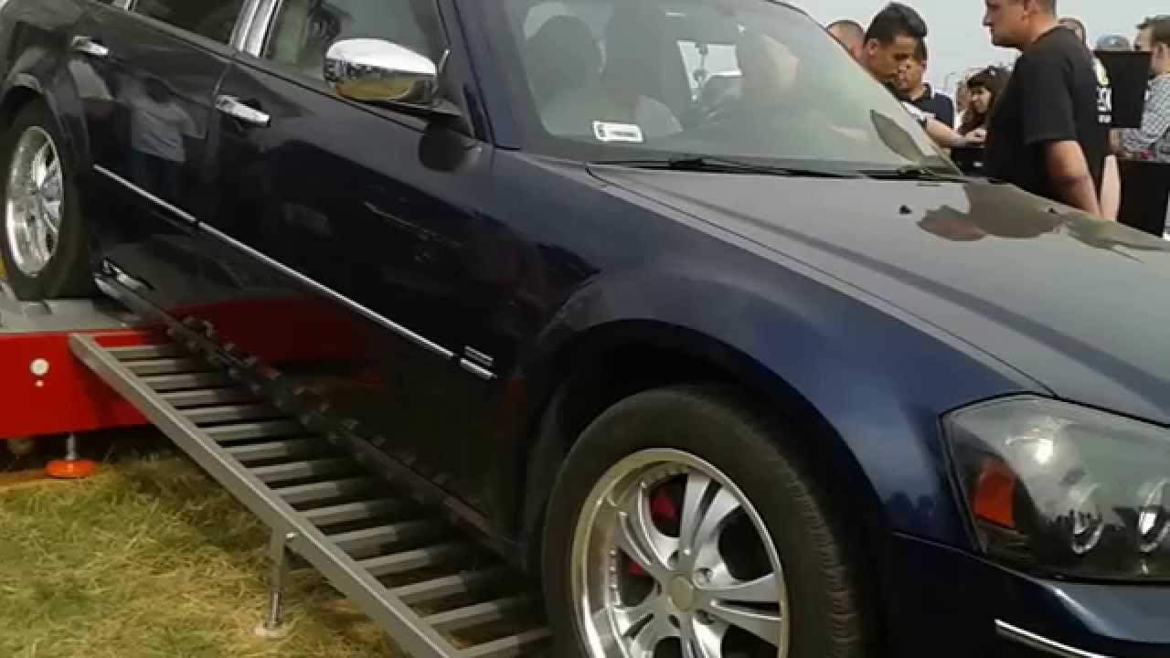 Dodge caravan srt