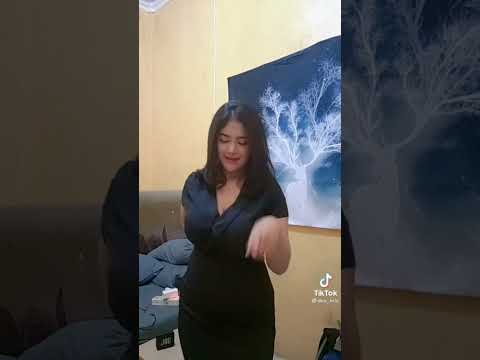 dea nurlaila dance tiktok viral terbaru 2022#shorts #tiktok #subscribe