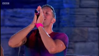 Video thumbnail of "Coldplay - Something Just Like This (BBC Radio 1's Weekend)"