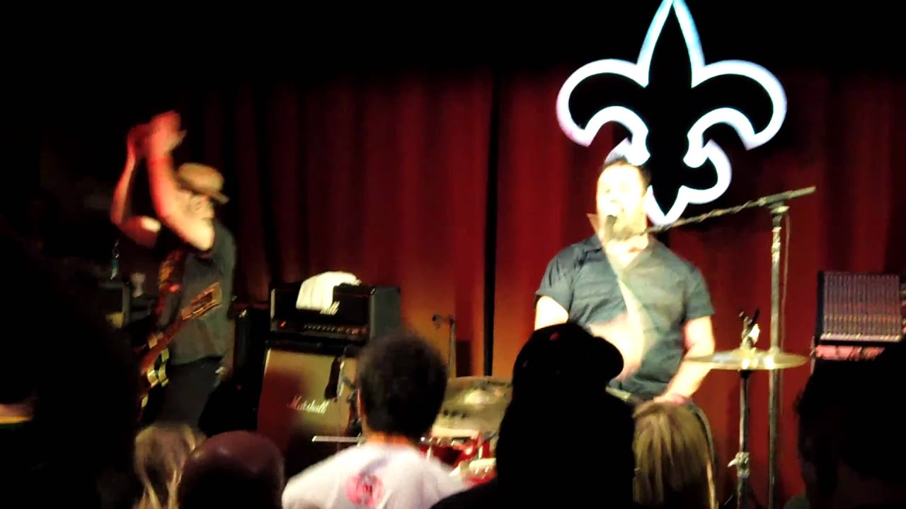 Cowboy Mouth - Disconnected Cowboy Mouth - Disconnected