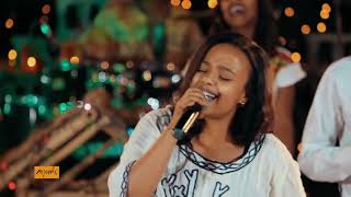 Singer Eden Eshetu እቅፍ ድጋፍ Ekife Digef Protestant Live Mezmur Official Video Azeb Hailu