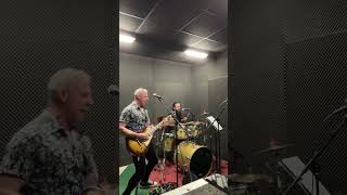 Un rato de ensayo A3BAND 