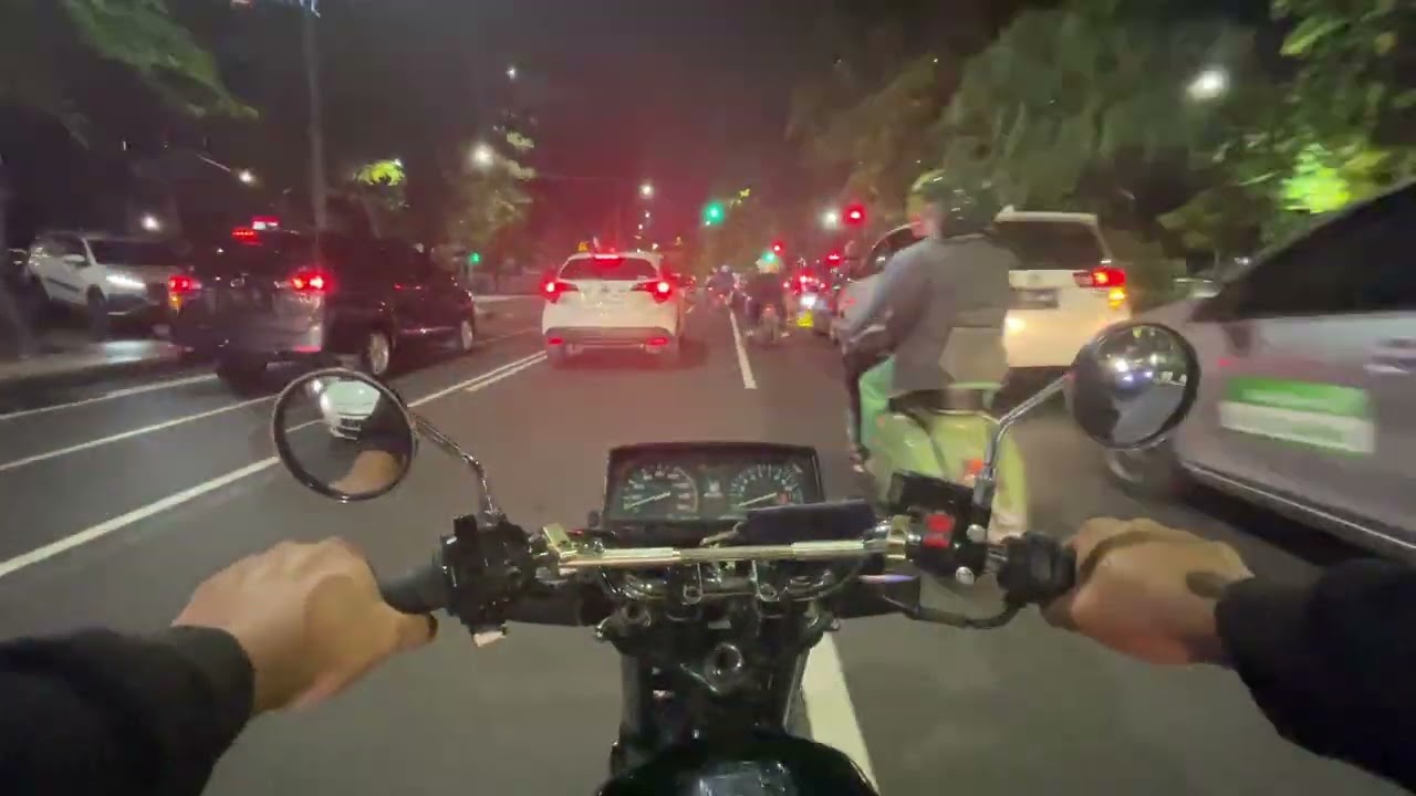Malam Gabut Keliling Surabaya | POV GL Max