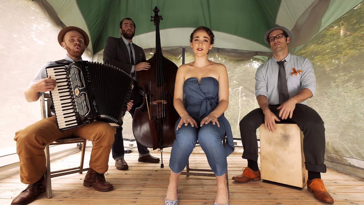 Becca Stevens w. The Beardogz | Riverwalk