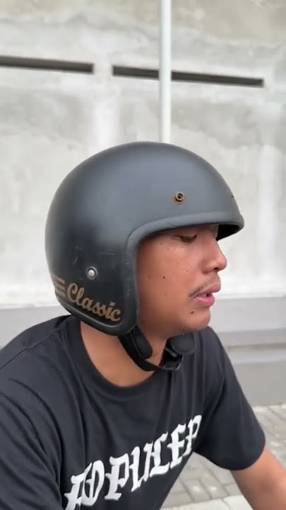 helm ku memang bogo tapi motor ku yang bikin kamu melongo meledak