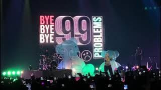 Anne-Marie Performing '2002' Live in Manila 2022