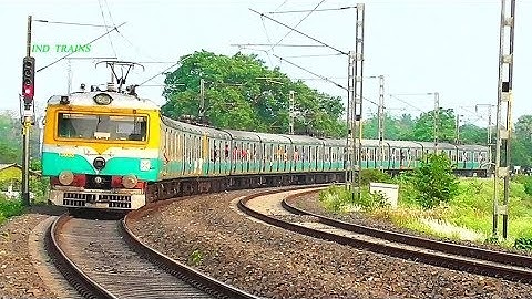 Sea Green Katwa-Howrah EMU Local Train Accelerating fast Through a Big Curve | Eastern Railways