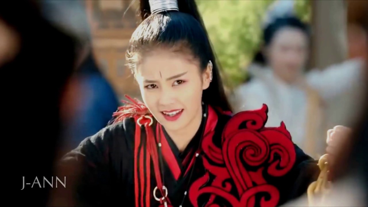 QUEEN | multifemale asian mix |