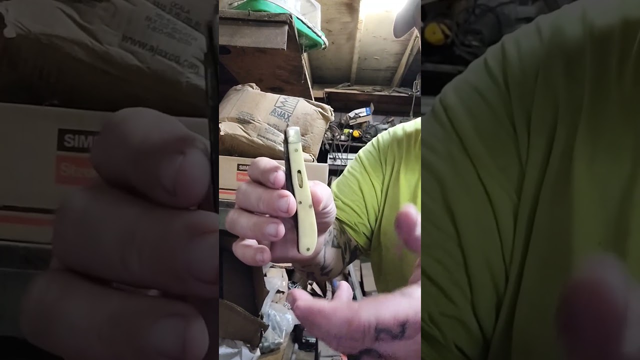 ICONIC OLD SCHOOL POCKET KNIFE! 