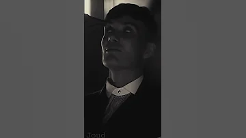 اللع ن ة ال ج م يع ي ر يد س م اع ص و ت ك لومينال الصوت العميق 