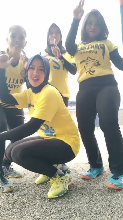 DIGOYANG BUNDA HIJAB LEGGING KILAP #lycra #dance #spandex #legging