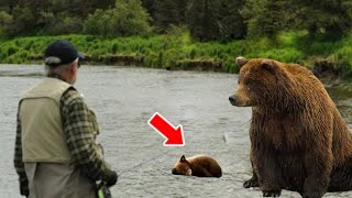 When Fisherman Realized Why The Bear Had Brought The Cub To His Boat, He Was Shocked... by The Animal Gaze 1,336 views 2 weeks ago 18 minutes