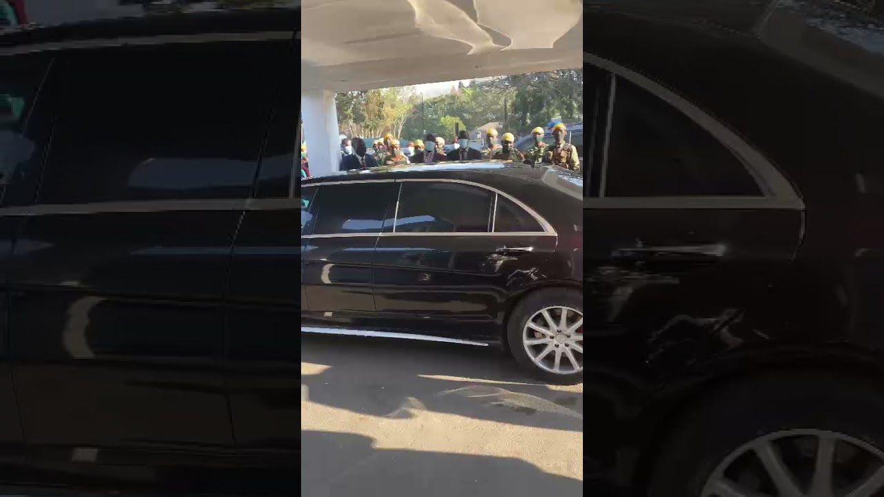 surprise happy birthday for president Emmerson Mnangagwa