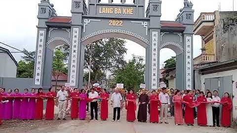lễ cắt băng khánh thành cổng làng thôn Bá Khê