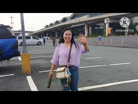 Walking Around at Ninoy International Airport with My Daughters #airport