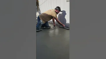 Knee Boarding A 1000 Sq Ft Solo 