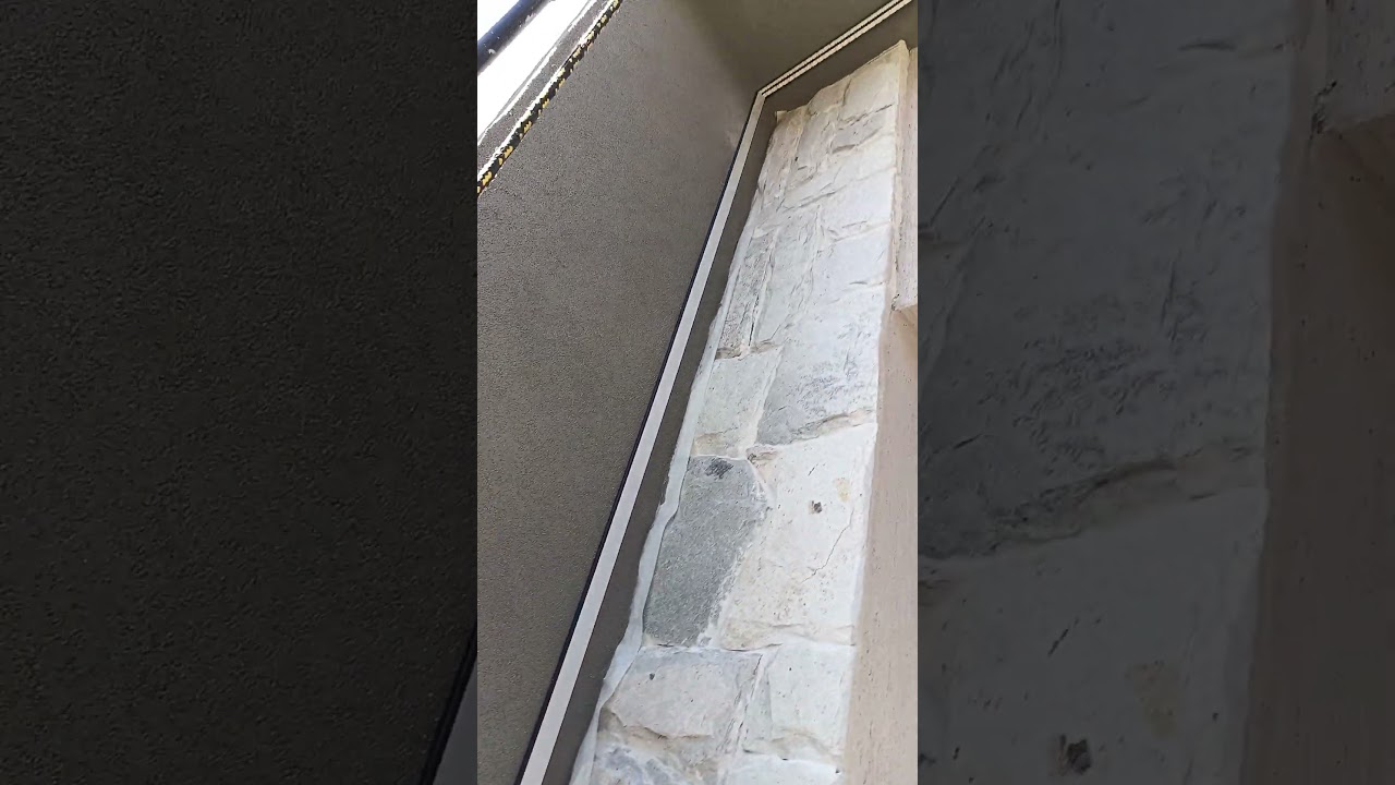 Instalação de perfil de led na  fachada...