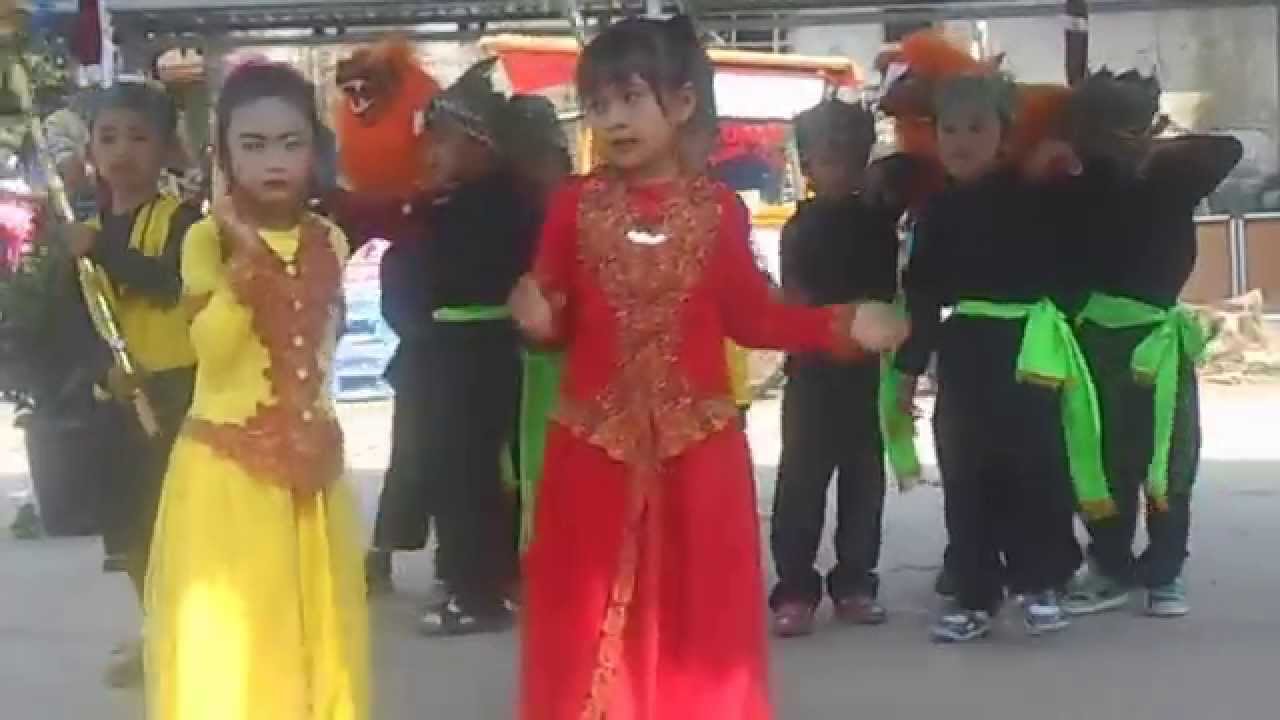 video tari sisingaan