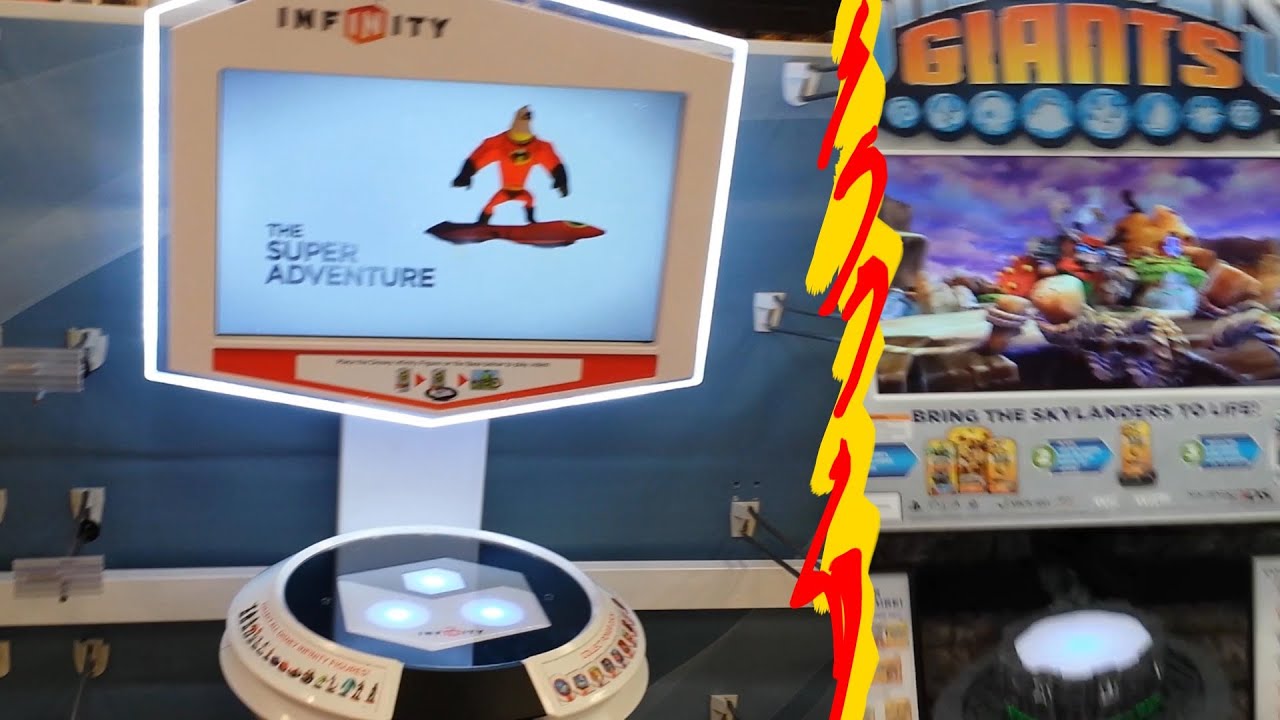 skylander boy and girl playing minecraft Disney Infinity In-Store Section vs. Skylanders Giants (Base / TV Demo)