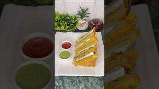 paneer stuffed besan toast for breakfast 😌 #shorts #trending #viralvideo #breakfast