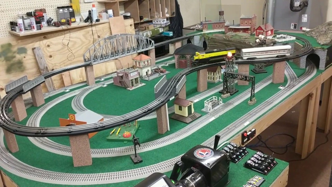 Lionel Train Layout built for delivery - YouTube