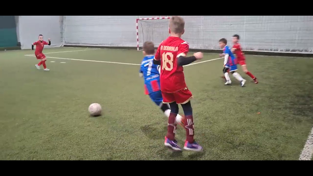 FK Unis : ŠF Dobrinja - 7:0